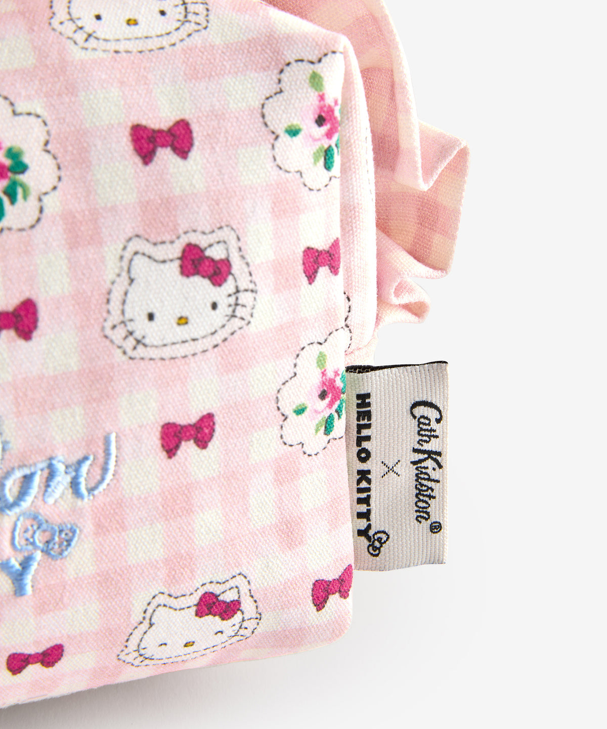NE26(預購7月)【Hello Kitty】Cath Kidston London夢幻聯名 - 荷葉邊化妝包