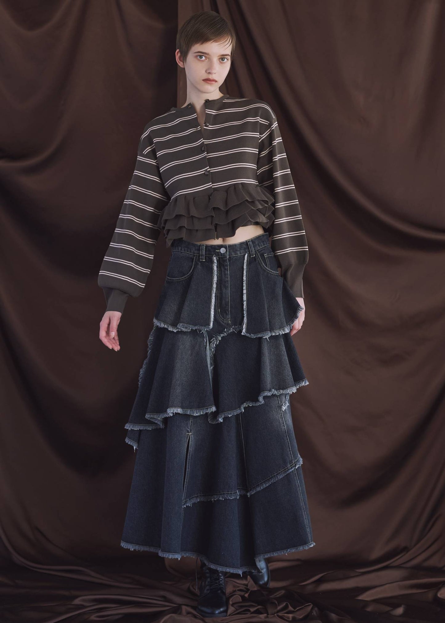 BM32 （預購8月）【Willfully】hem ruffle frill knit cardigan