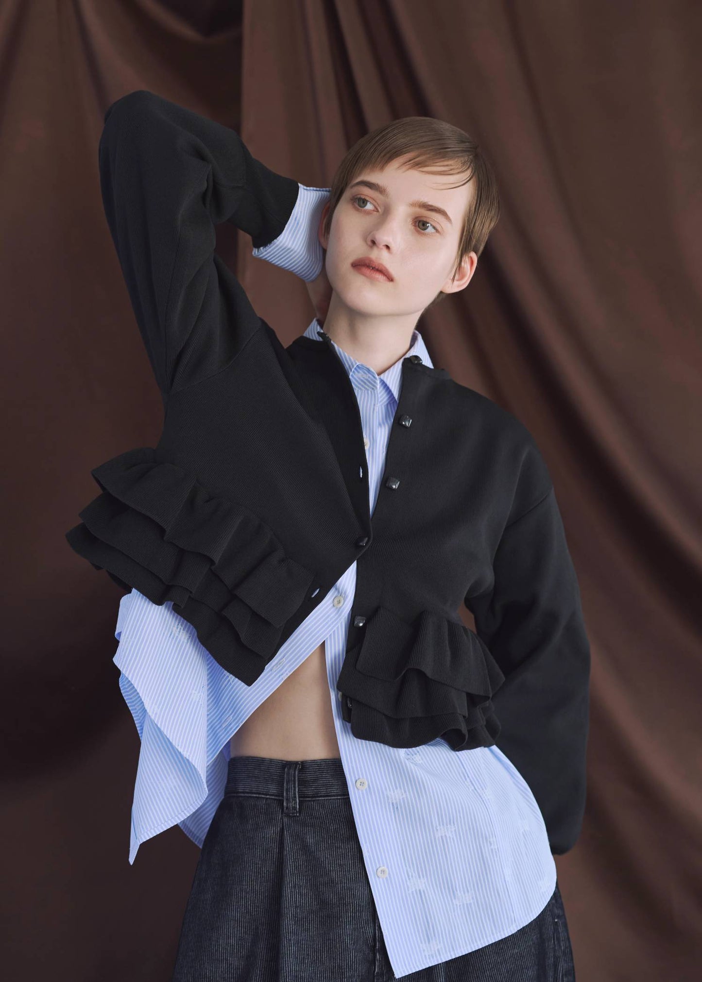 BM32 （預購8月）【Willfully】hem ruffle frill knit cardigan