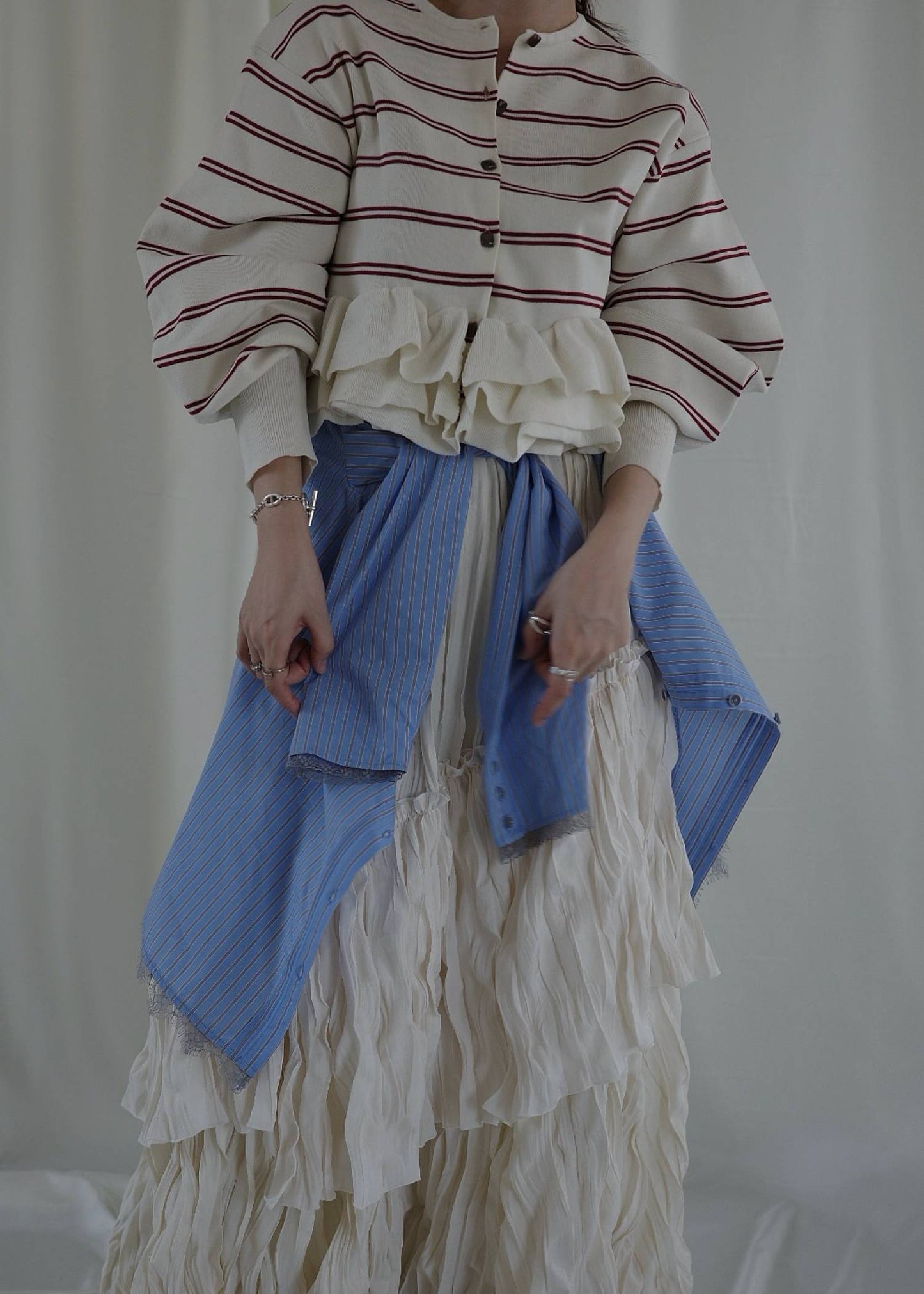 BM32 （預購8月）【Willfully】hem ruffle frill knit cardigan