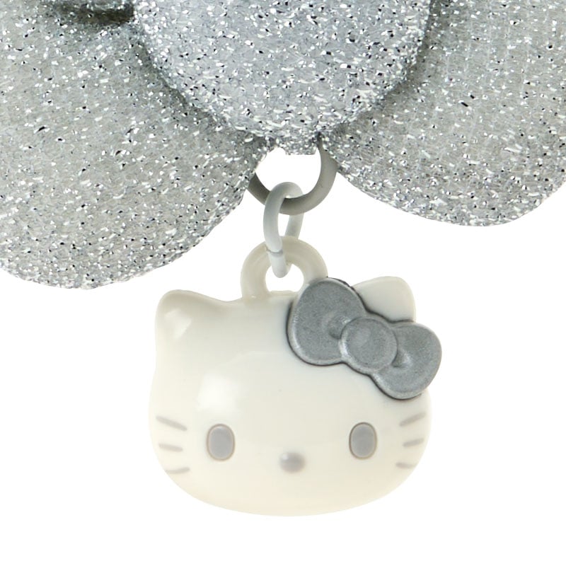 ML16 （台灣現貨）日本最新【I love Kitty系列】毛絨絨蝴蝶結吊飾 - 閃閃銀色