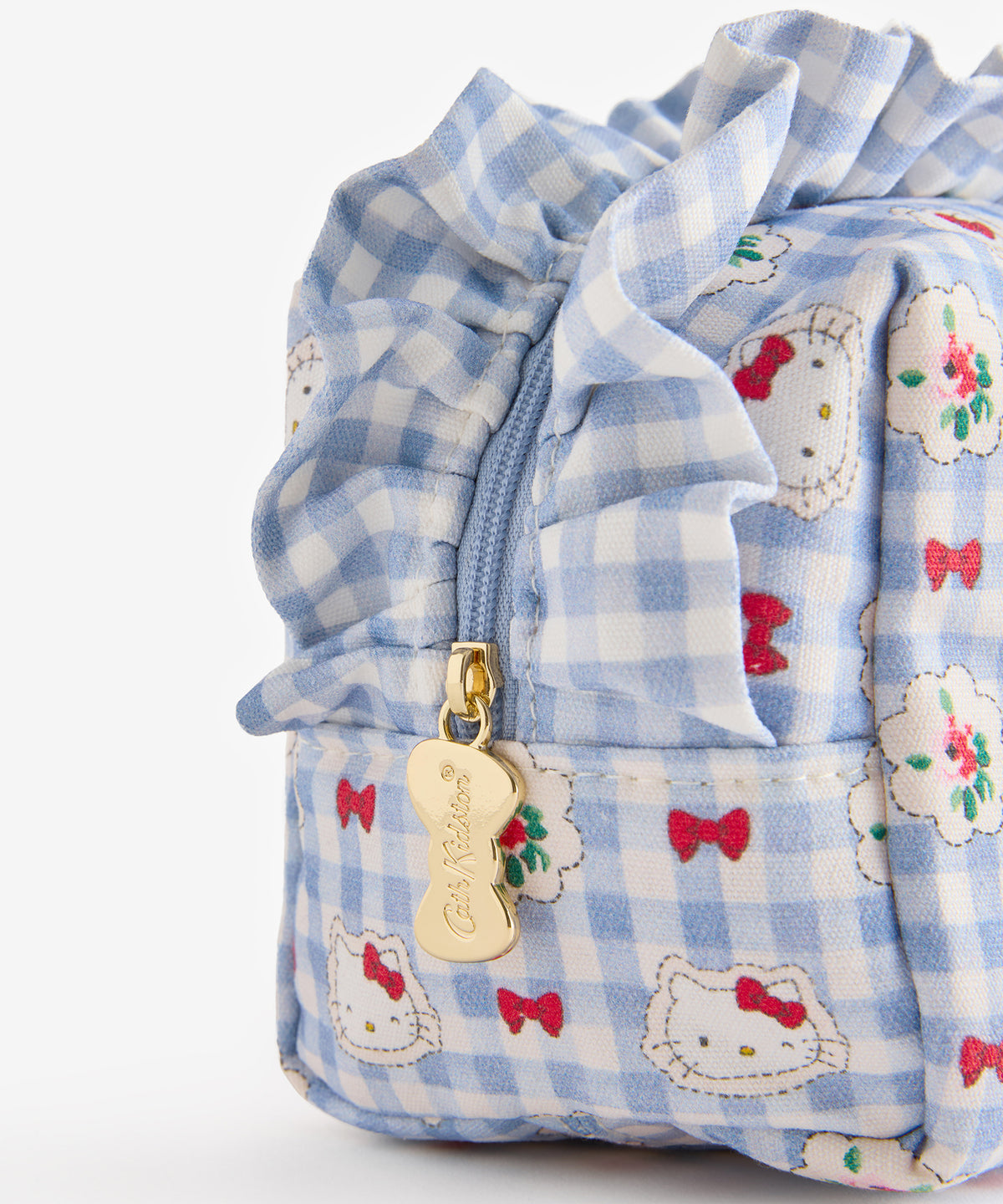 NE26（預購7月）【Hello Kitty】Cath Kidston London夢幻聯名 - 荷葉邊化妝包