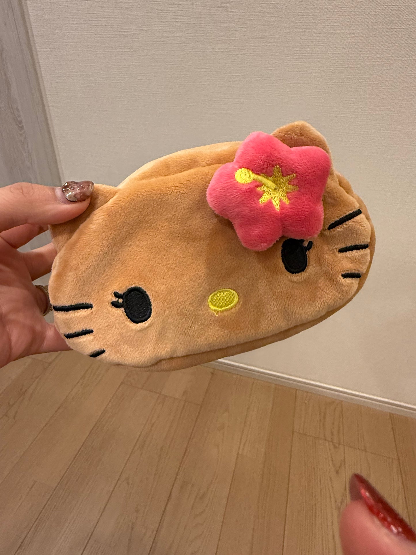 ML51 （台灣現貨）【Hello Kitty】曬黑Kitty雙面化妝包