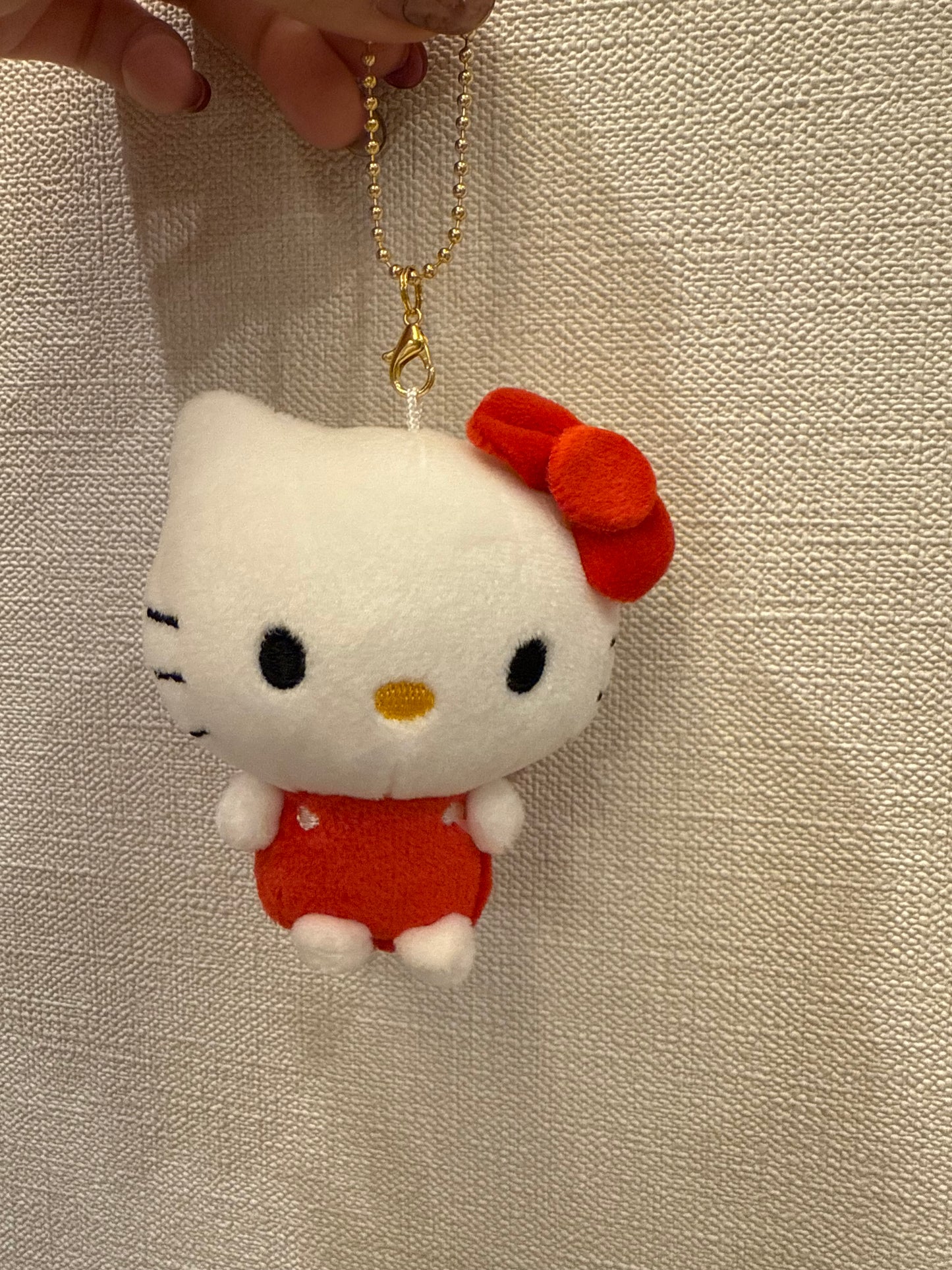 ML77 （台灣現貨）【Hello Kitty】小夥伴成對吊飾